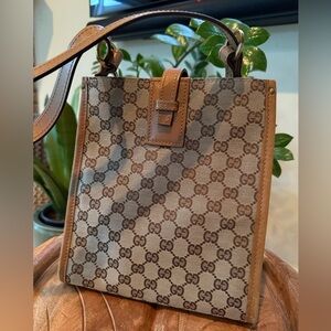 Vintage Gucci Bag (110292)